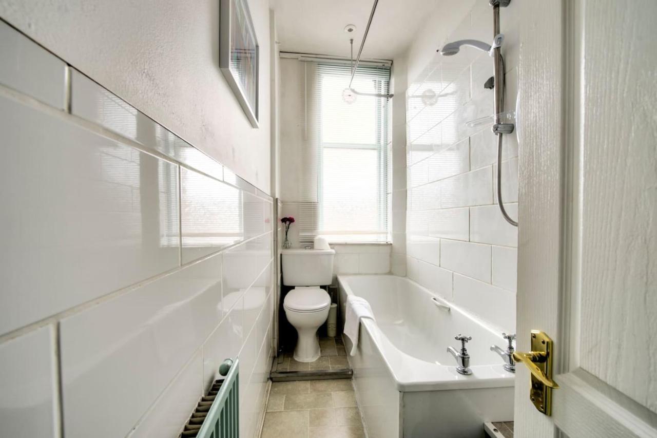Guestready - Cosy Home 5 Minutes From Waverley! Edinburgh Kültér fotó