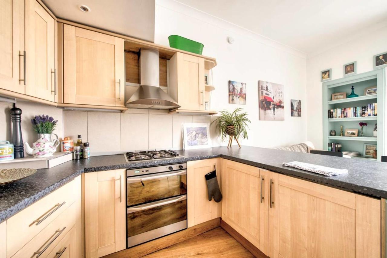 Guestready - Cosy Home 5 Minutes From Waverley! Edinburgh Kültér fotó